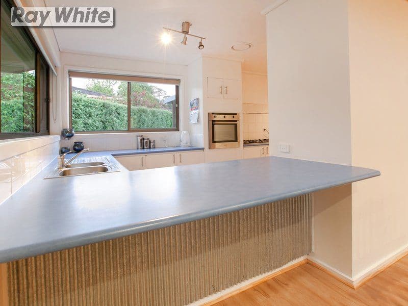 11 Poplar Drive, ROSEBUD VIC 3939, Rosebud - Thumbnail 4