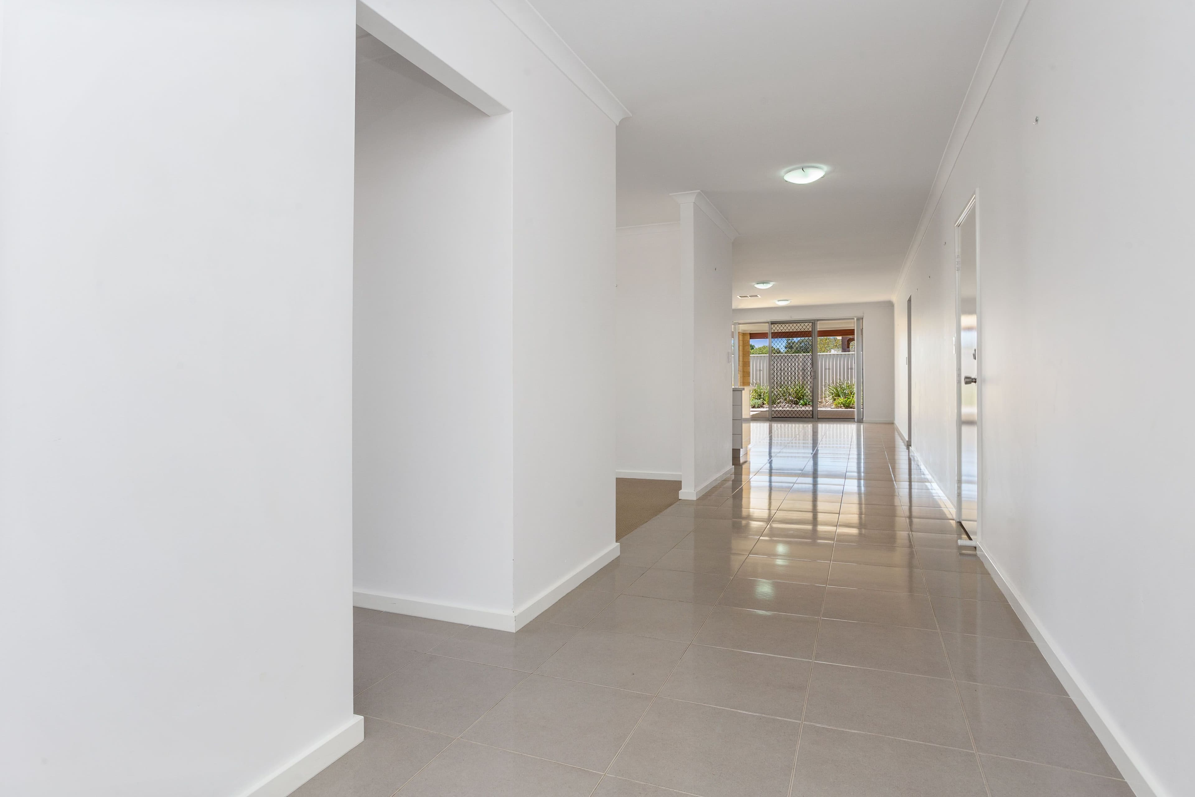 10 Jean Street, Beaconsfield WA 6162, Beaconsfield - Thumbnail 6