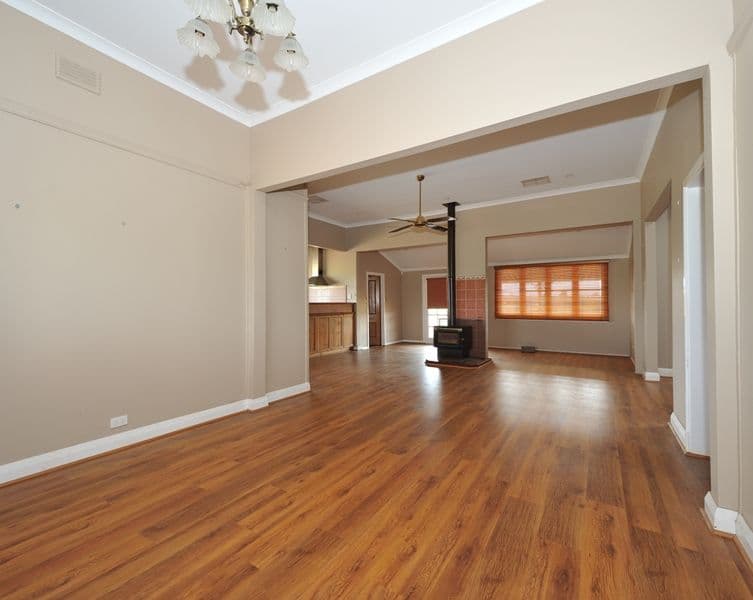 13 Sabrina Road, BALDIVIS WA 6171, Baldivis - Thumbnail 7