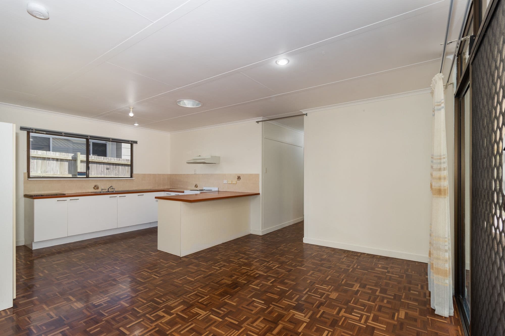 24 Waigani Avenue, Kawungan QLD 4655, Kawungan - Thumbnail 3