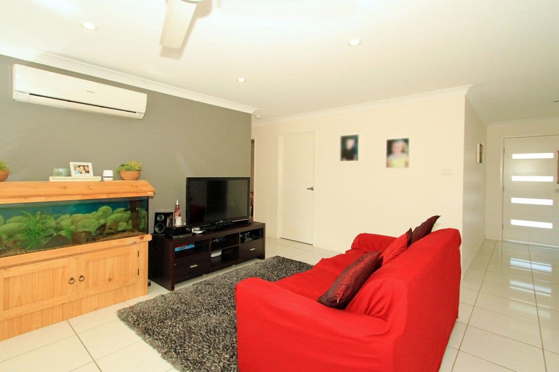 11 Brosnan Crescent, PARKHURST QLD 4702, Parkhurst - Thumbnail 4