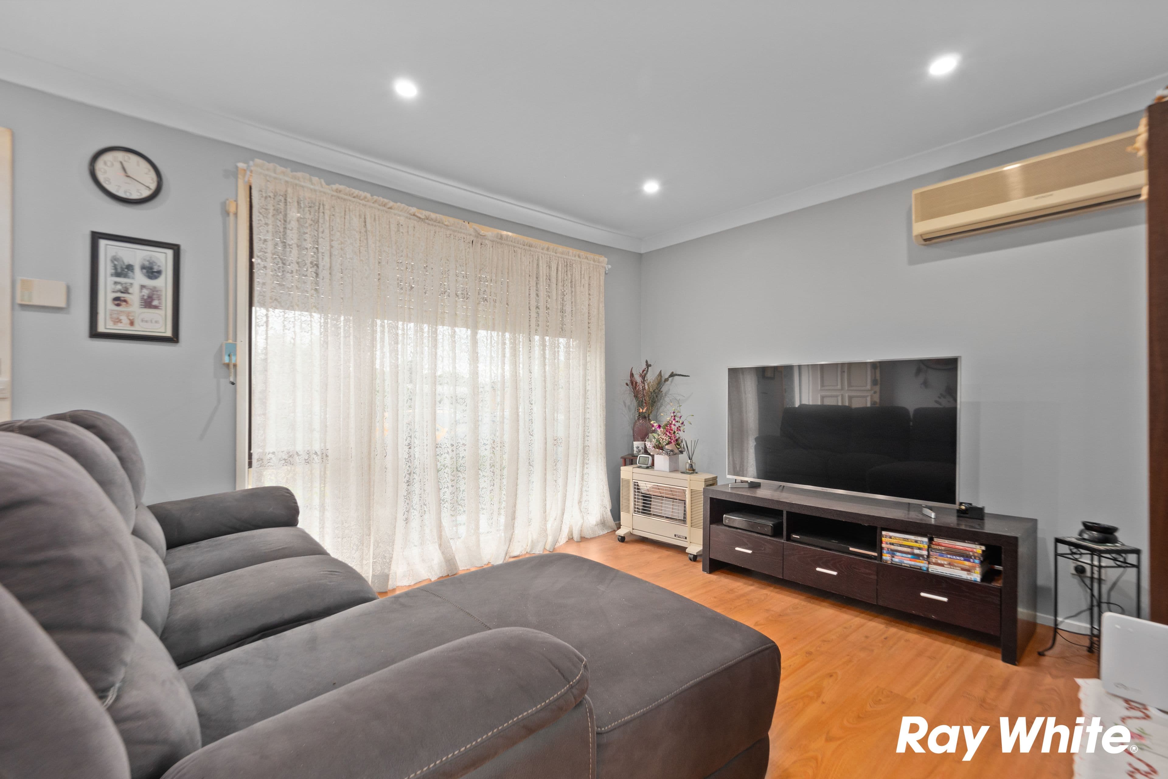 8 Hinton Glen, North St Marys NSW 2760, North St Marys - Thumbnail 2