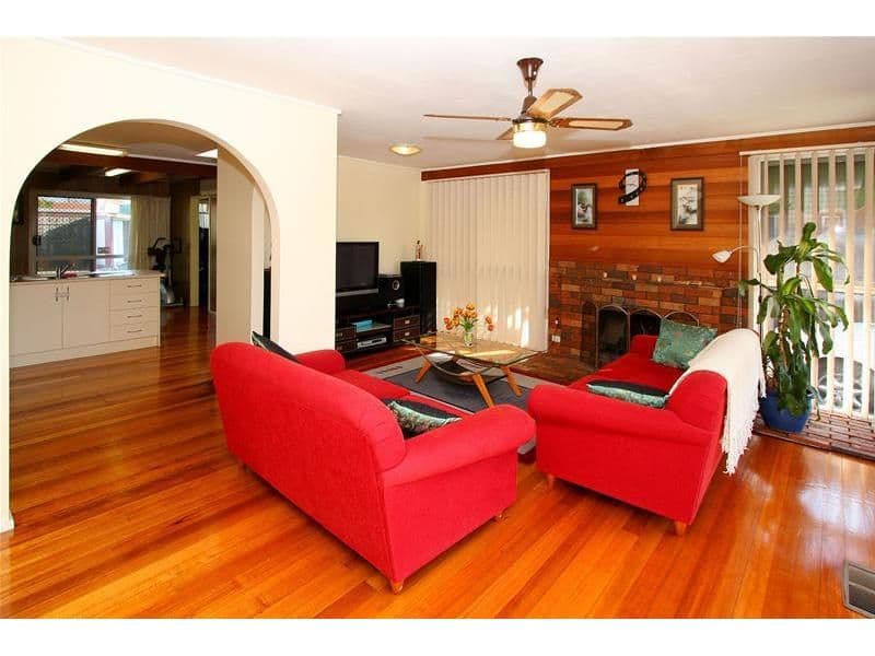 114 Greenwood Drive, BUNDOORA VIC 3083, Bundoora - Thumbnail 3