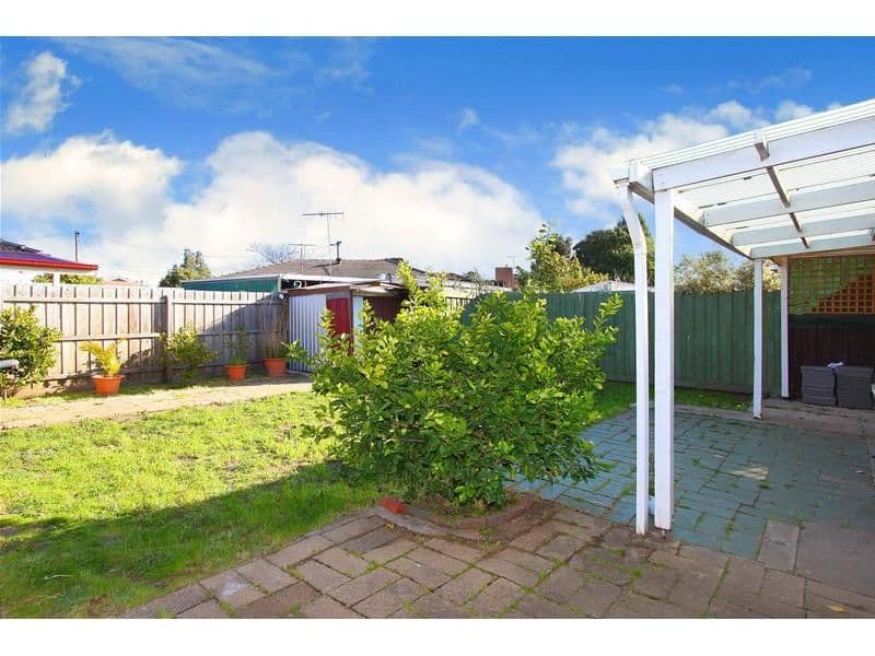114 Greenwood Drive, BUNDOORA VIC 3083, Bundoora - Thumbnail 8