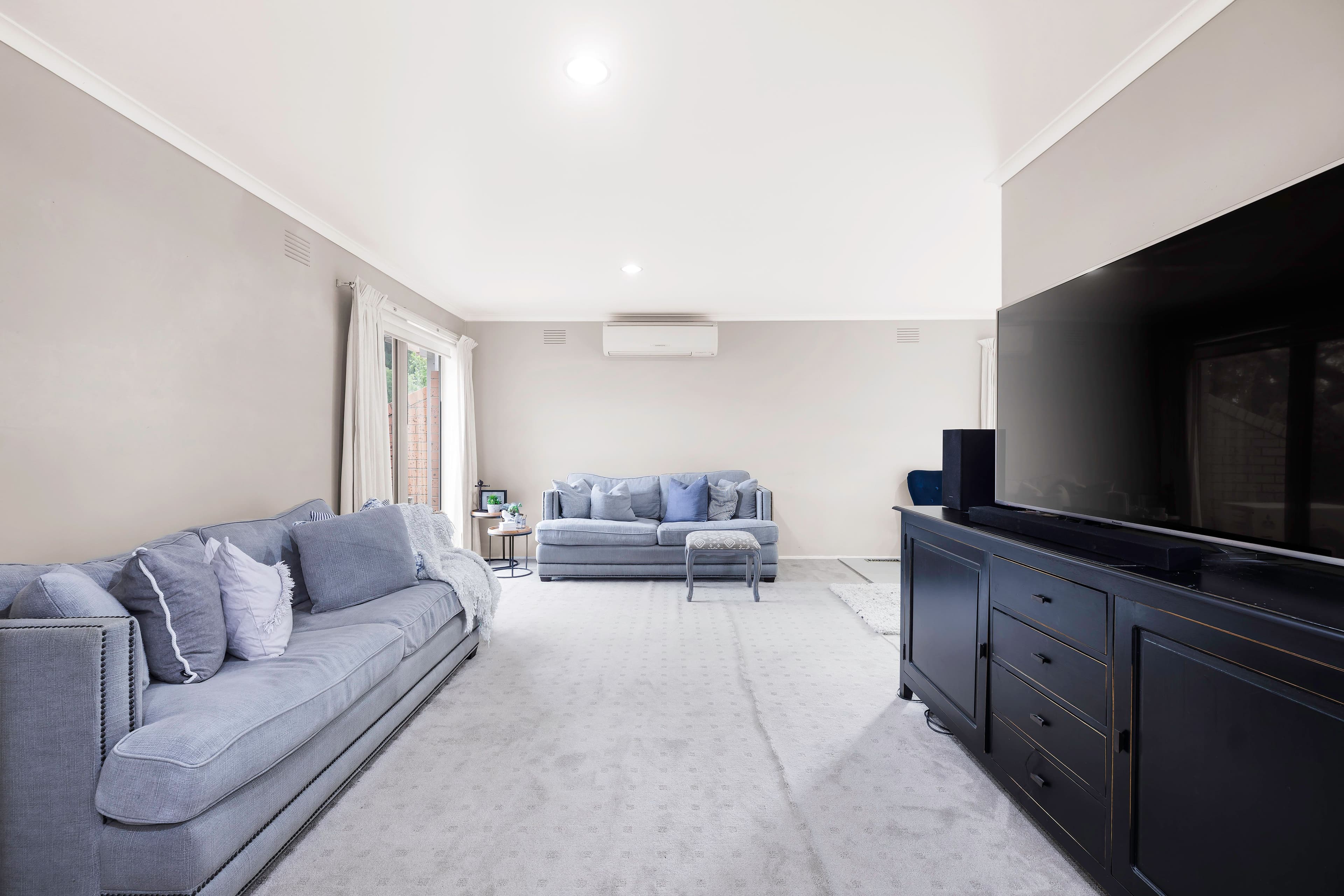 2 Rothbury Court, Wantirna VIC 3152, Wantirna - Thumbnail 2