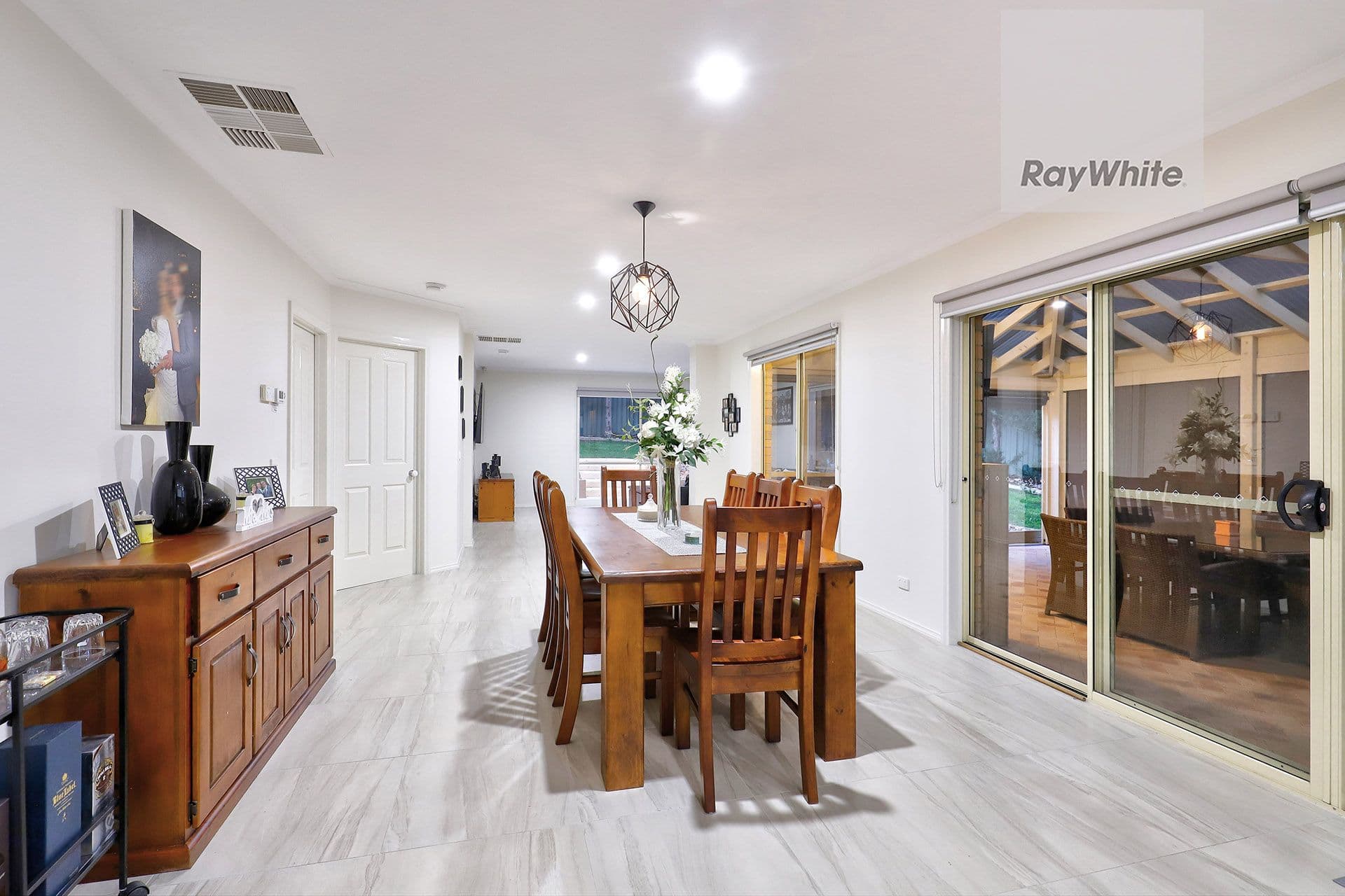 73 Stonebridge Way, Attwood VIC 3049, Attwood - Thumbnail 8