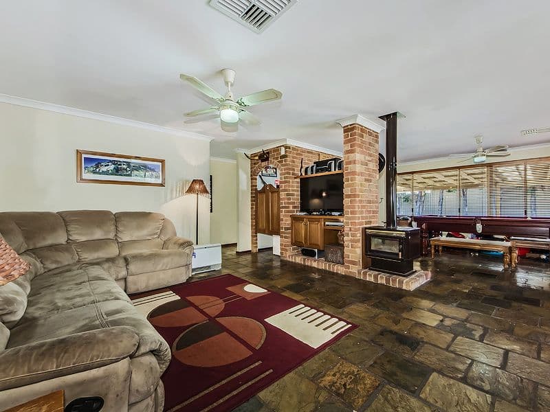 2 Farrington Street, WARNBRO WA 6169, Warnbro - Thumbnail 6