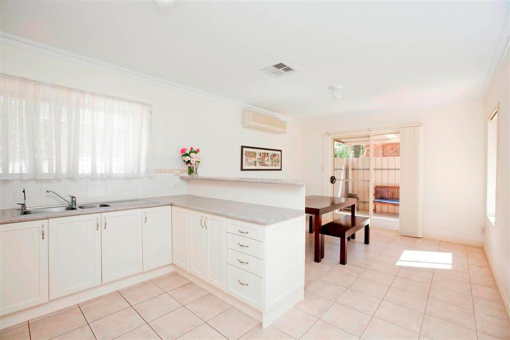 10A Matheson Avenue, FINDON SA 5023, Findon - Thumbnail 4