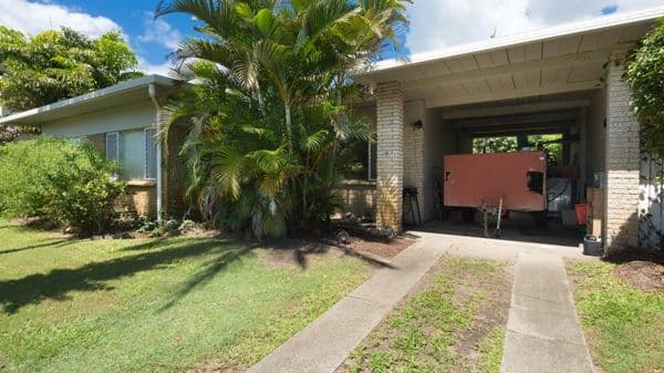 3 Boongala Road, BROADBEACH WATERS QLD 4218, Broadbeach Waters - Thumbnail 6