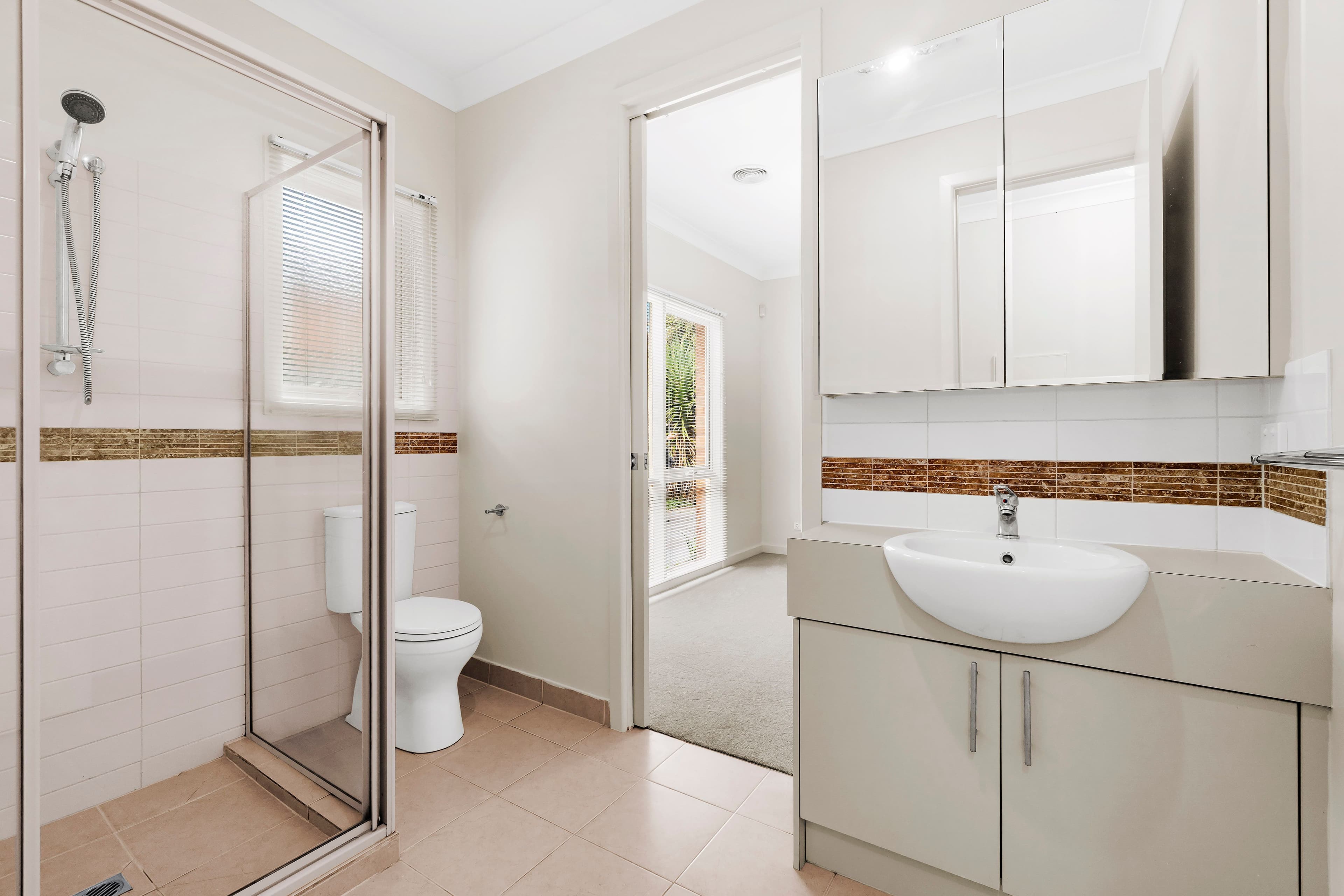 8 Beena Avenue, Carnegie VIC 3163, Carnegie - Thumbnail 4