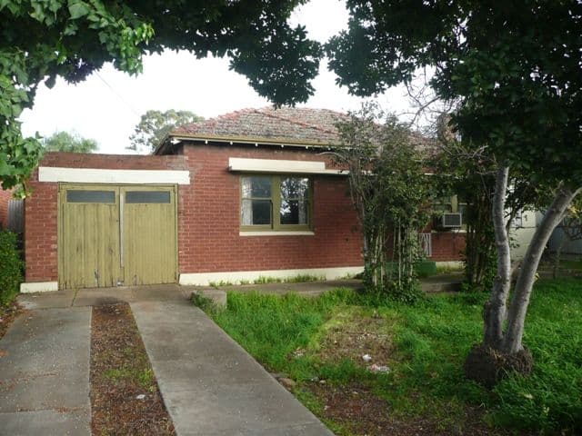 3 Lunar Court, Benowa, QLD, 4217, Benowa - Image 1