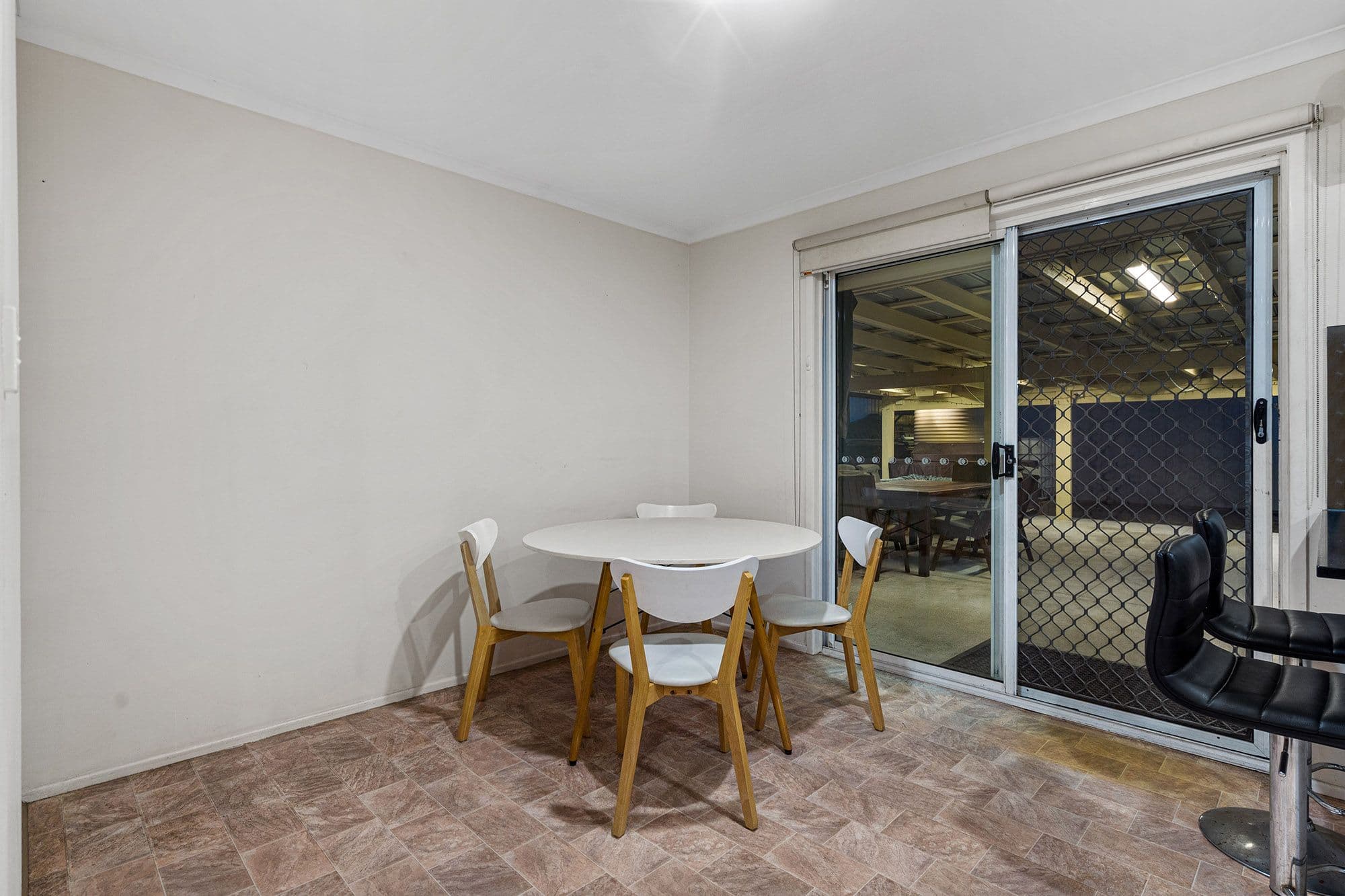 5 Volant Street, Regents Park QLD 4118, Regents Park - Thumbnail 6
