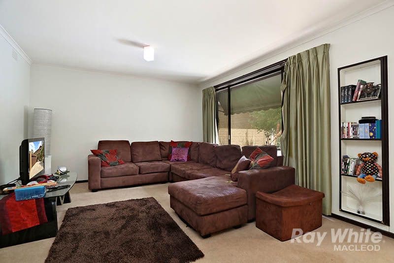 23 Falcon Road, MACLEOD VIC 3085, Macleod - Thumbnail 3