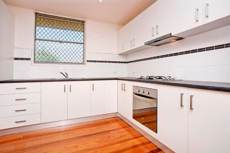 57 Glenelg Avenue, CORIO VIC 3214, Corio - Thumbnail 4