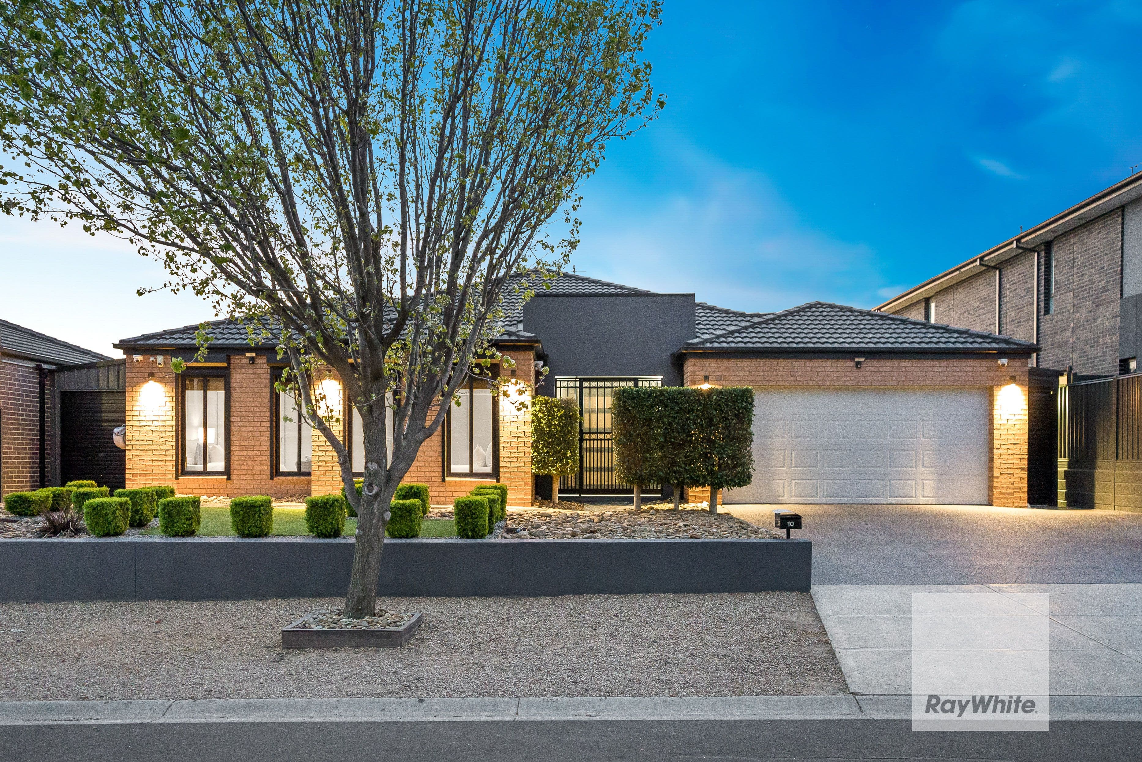 10 Cronulla Way, Taylors Hill VIC 3037, Taylors Hill - Image 1