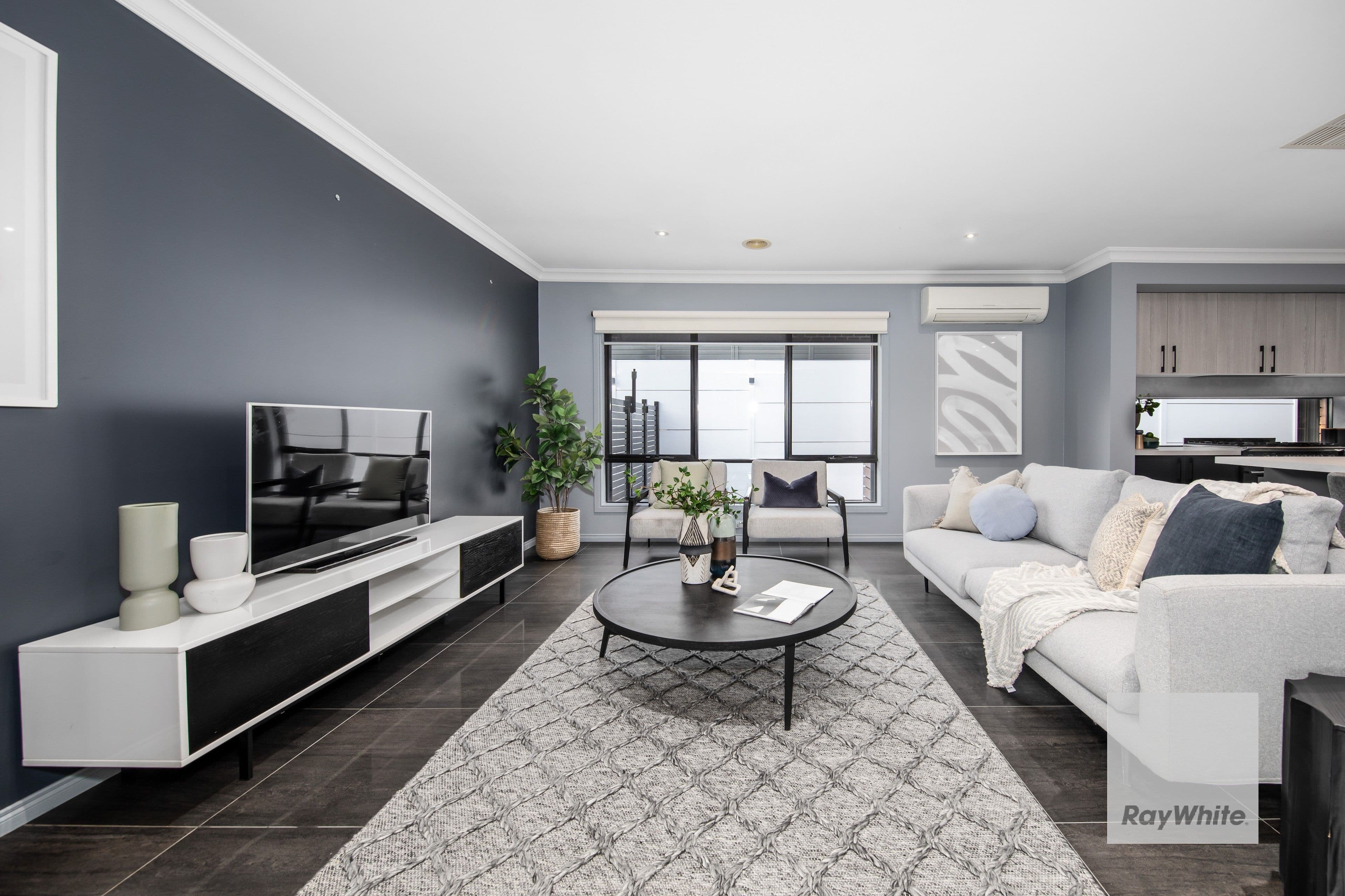 10 Cronulla Way, Taylors Hill VIC 3037, Taylors Hill - Thumbnail 5