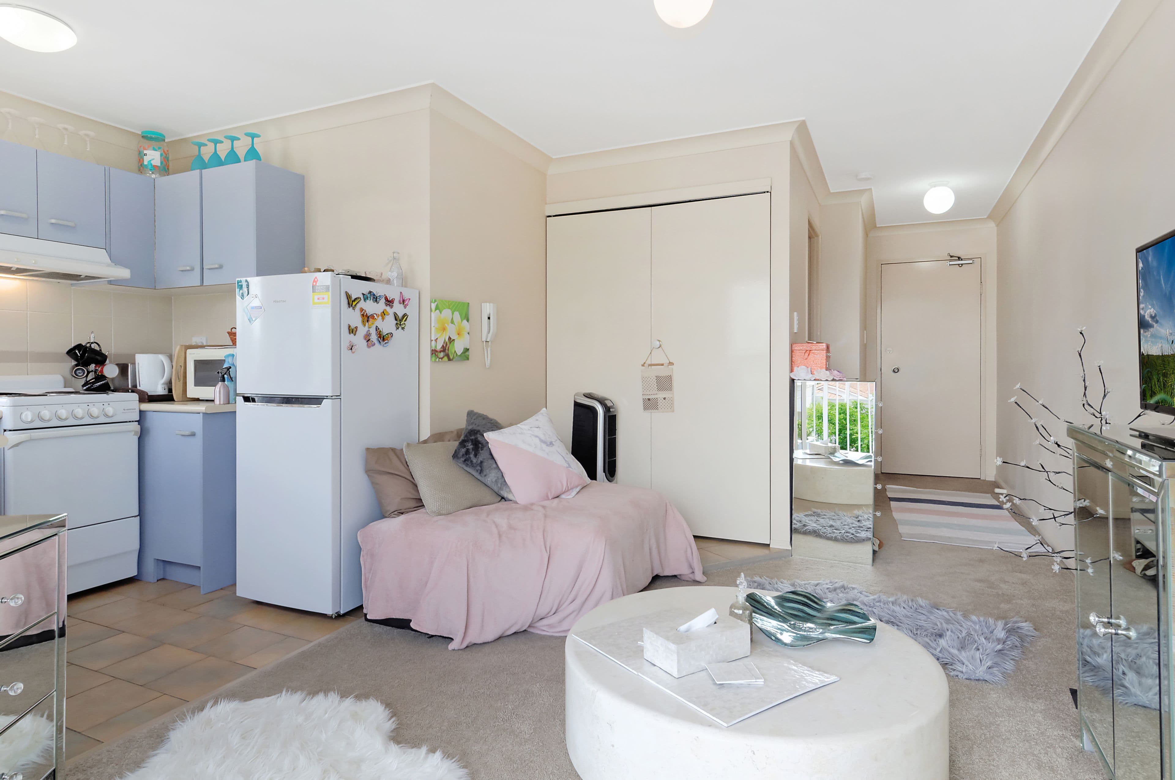 7 Illawong Street, Surfers Paradise QLD 4217, Surfers Paradise - Image 1