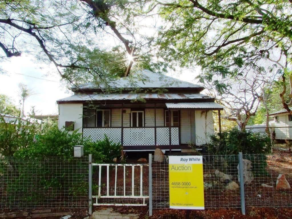 155 Crane Street, Longreach QLD 4730, Longreach - Image 1