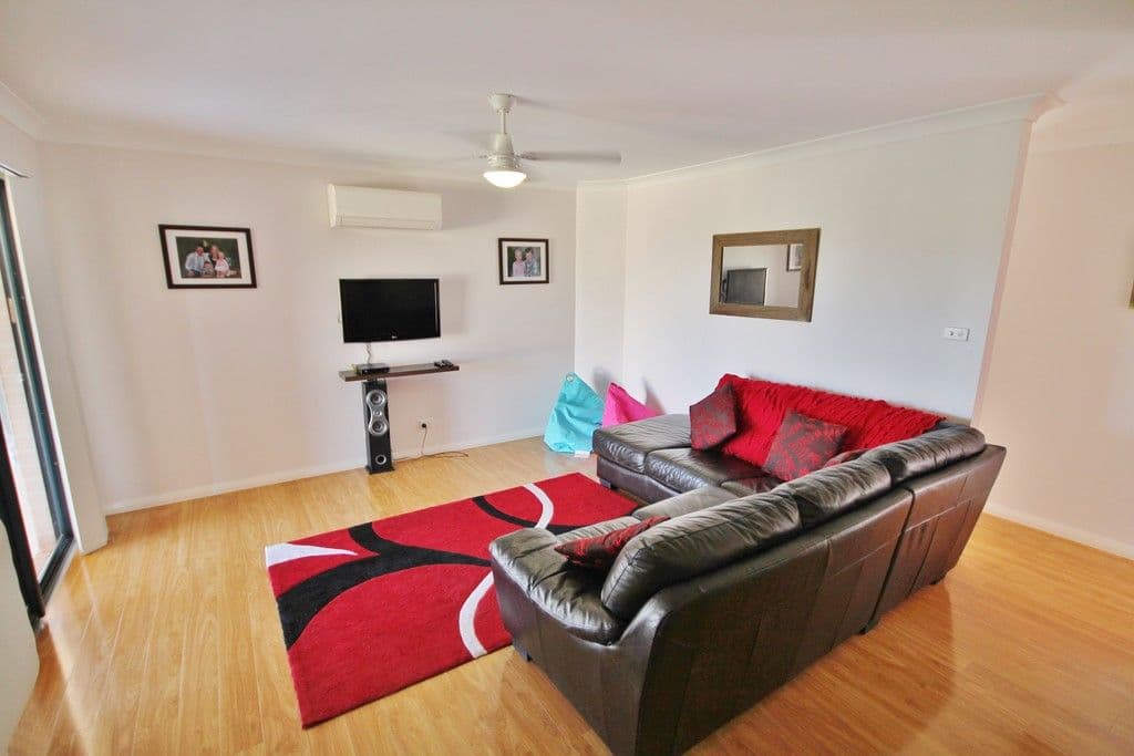 18 Orchard Street, YOUNG NSW 2594, Young - Thumbnail 5