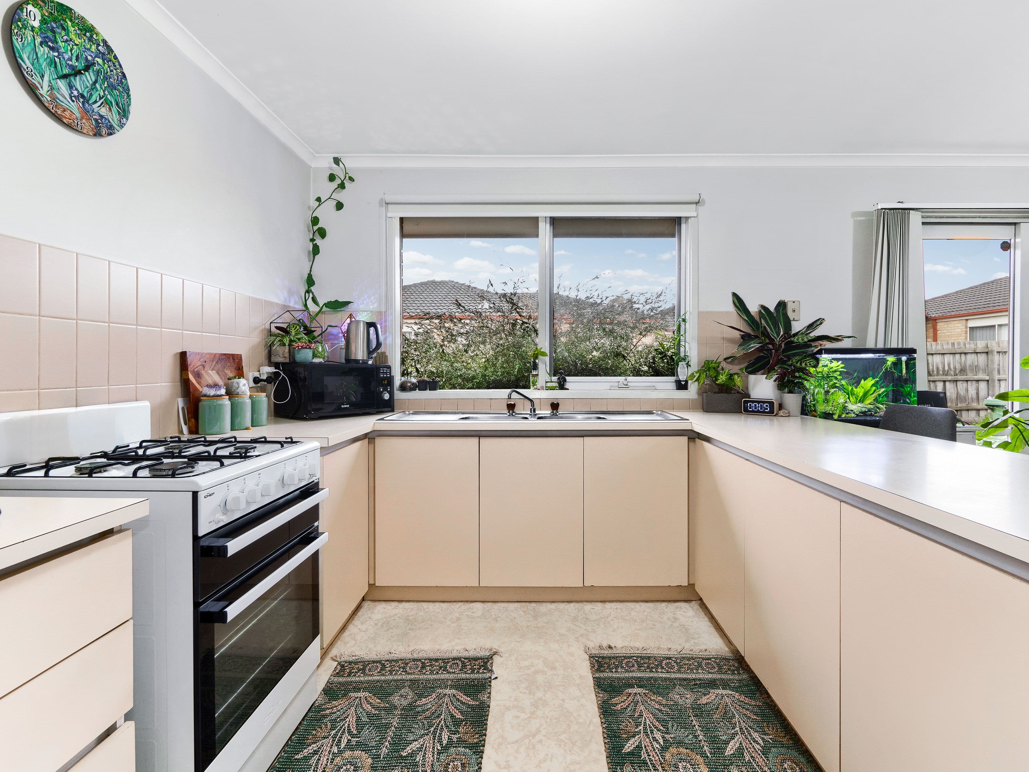 4 Damian Court, Cranbourne VIC 3977, Cranbourne - Thumbnail 2