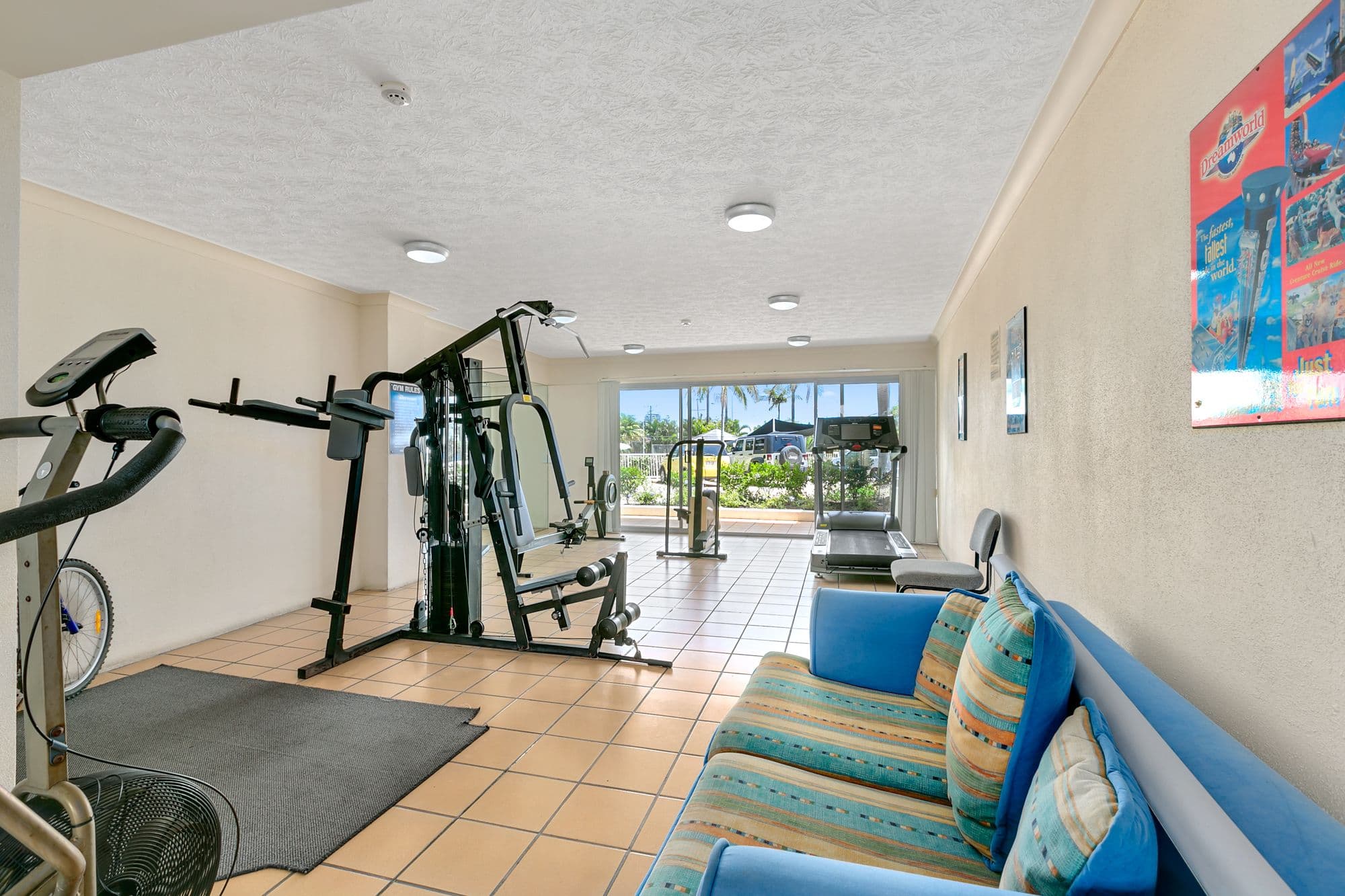 106 Marine Parade, SOUTHPORT BC QLD 4215, Southport - Thumbnail 5