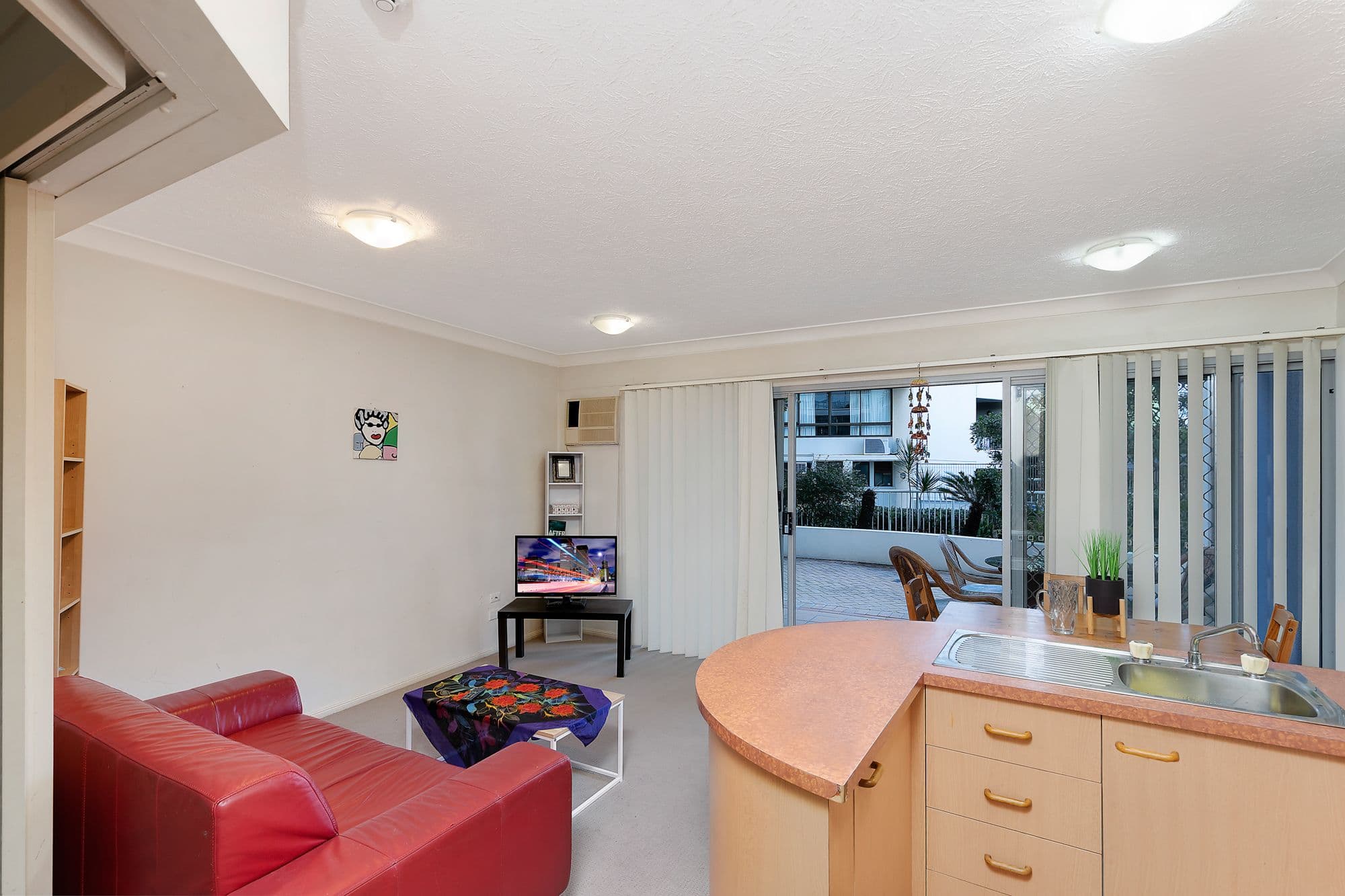 106 Marine Parade, SOUTHPORT BC QLD 4215, Southport - Thumbnail 8