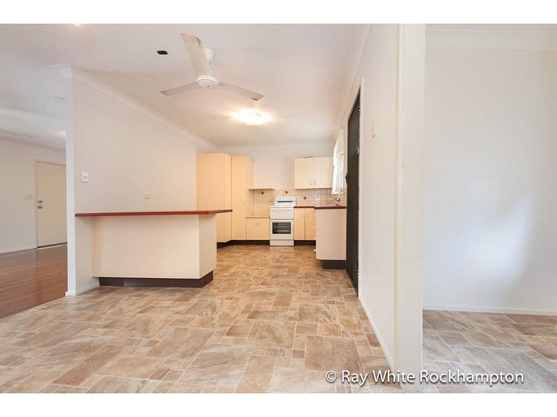56 Gray Street, PARK AVENUE QLD 4701, Park Avenue - Thumbnail 5