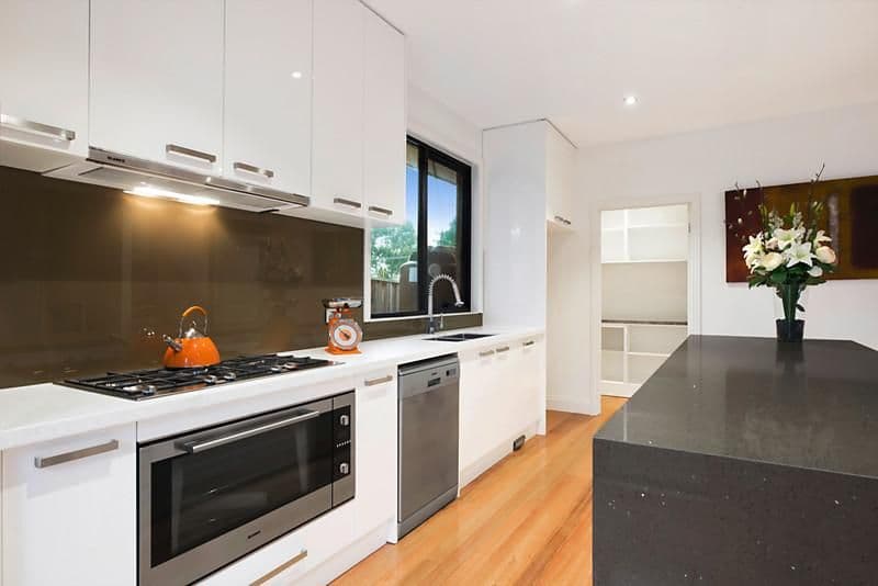 125 Main Street, Blackburn VIC 3130, Blackburn - Thumbnail 2