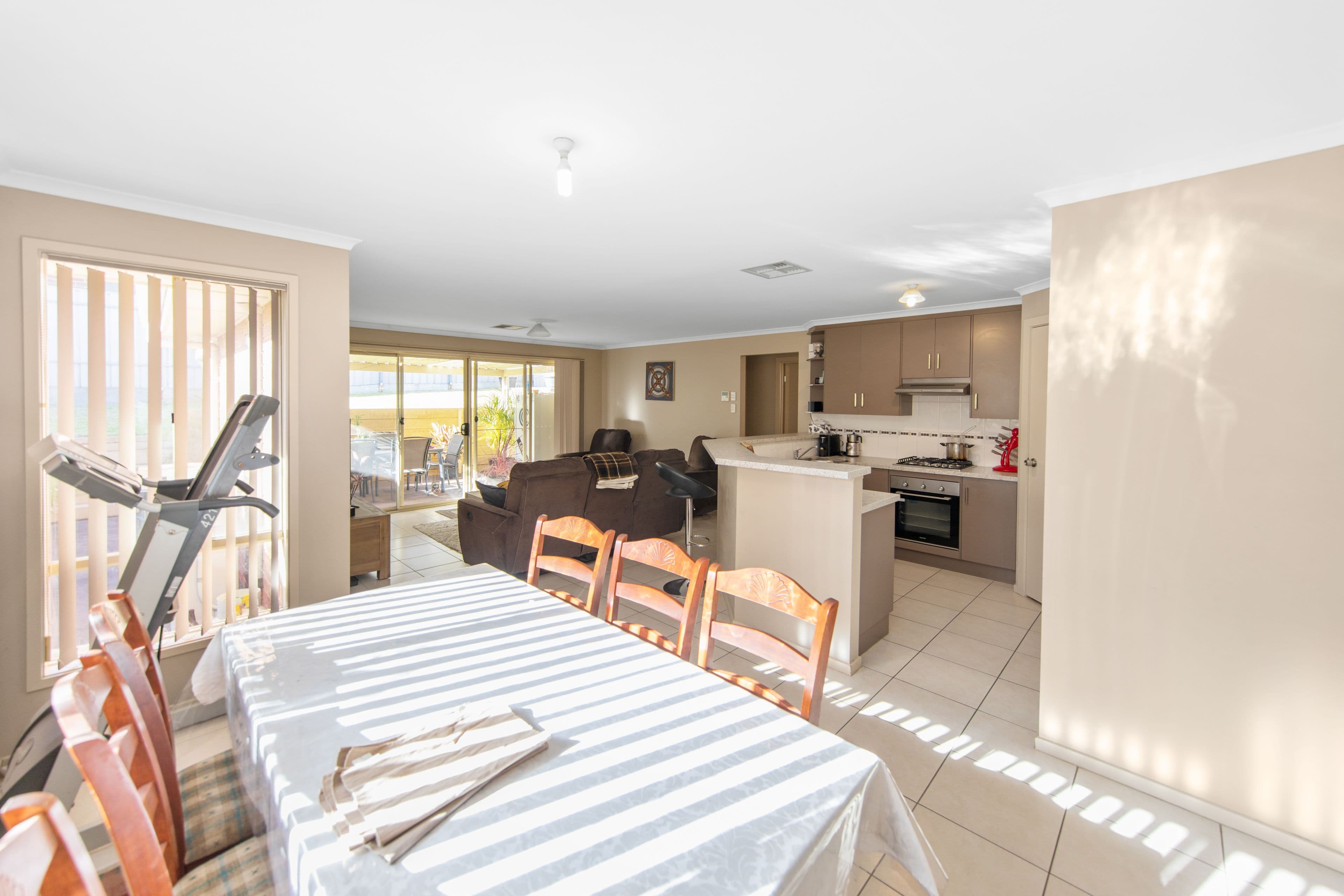 32 Gloucester Drive, Craigmore SA 5114, Craigmore - Thumbnail 3