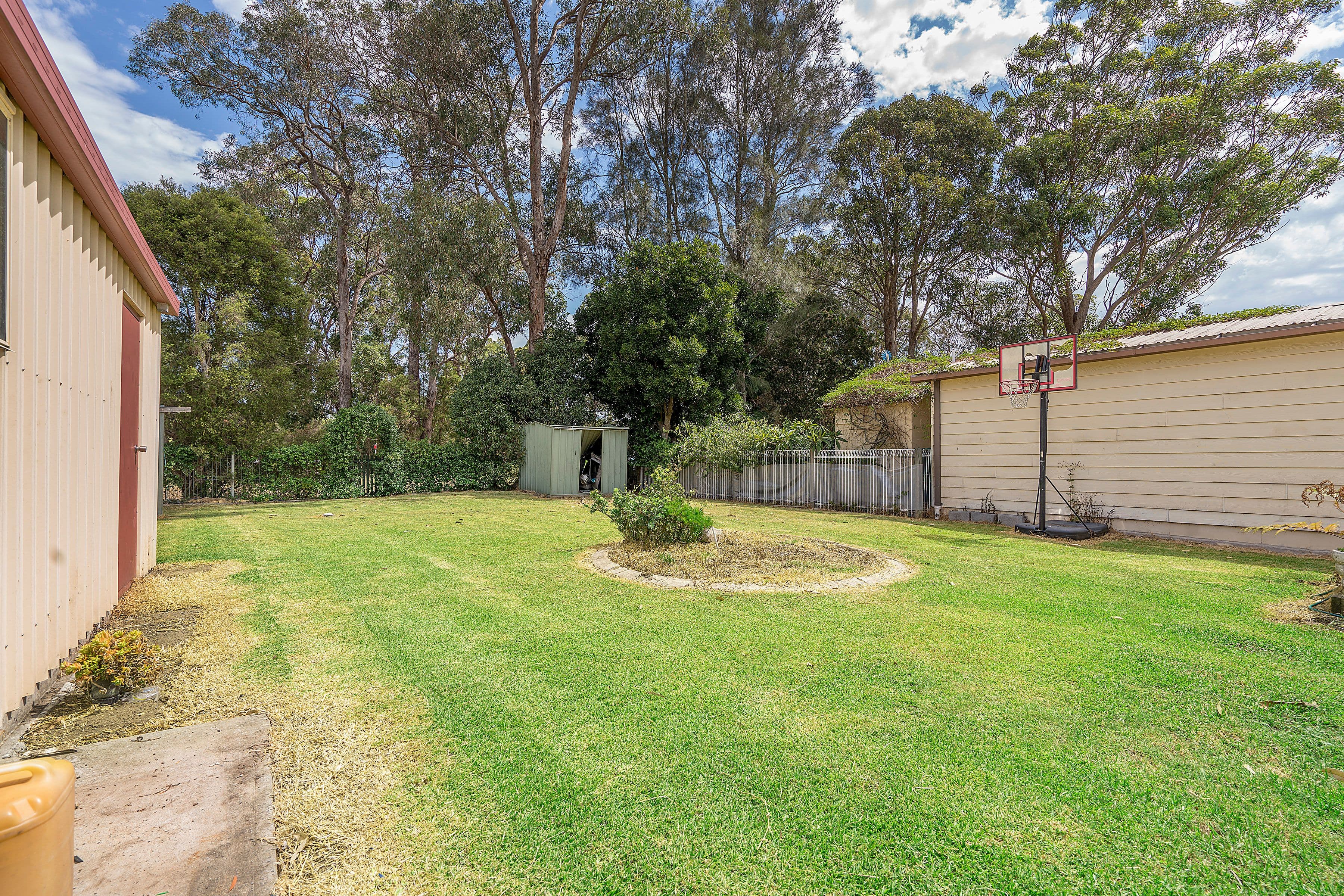 44 Kingsford Smith Drive, Berkeley Vale - Thumbnail 6
