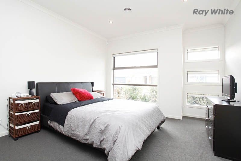5 Rodeo Grove, POINT COOK VIC 3030, Point Cook - Thumbnail 5