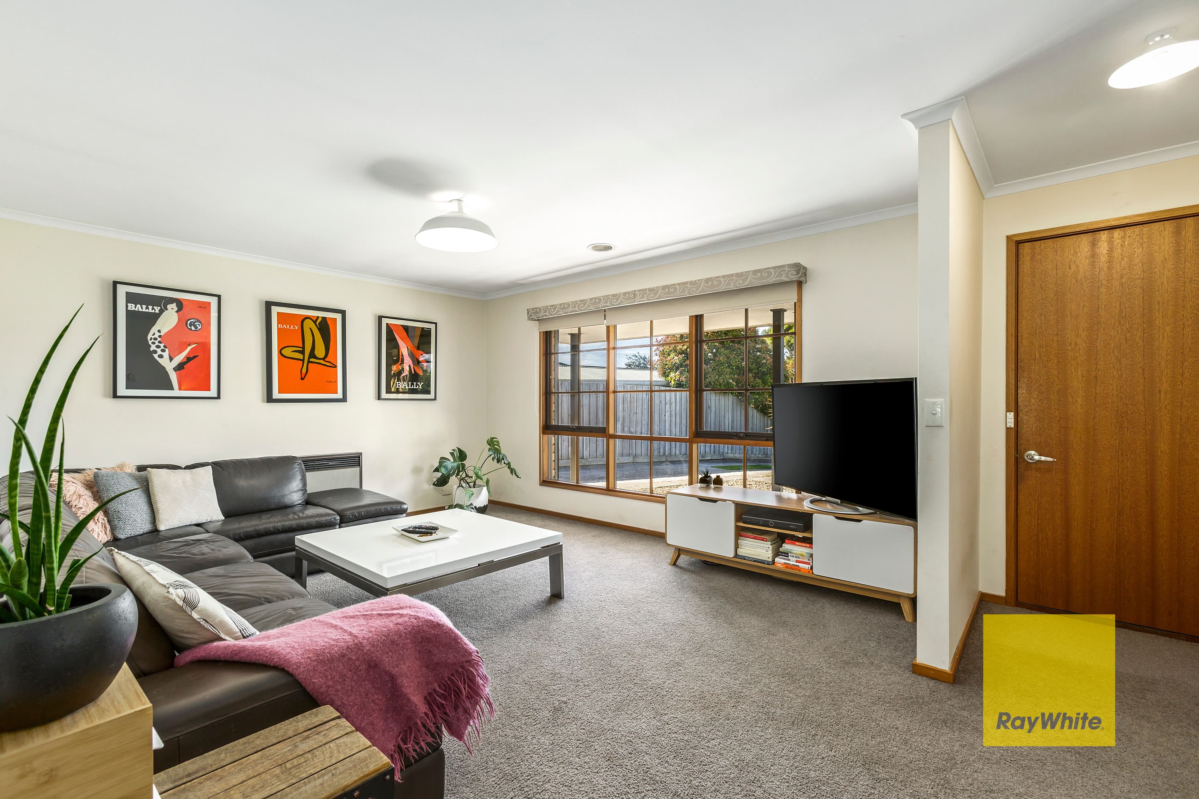 15 Niblett Court, Grovedale VIC 3216, Grovedale - Thumbnail 2