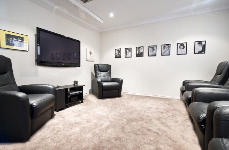 24 Sanctuary Drive, BUNDOORA VIC 3083, Bundoora - Thumbnail 5