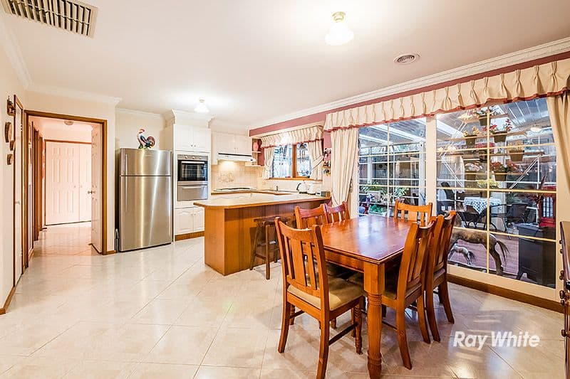 6 Yaltara Close, Cranbourne West VIC 3977, Cranbourne West - Thumbnail 7