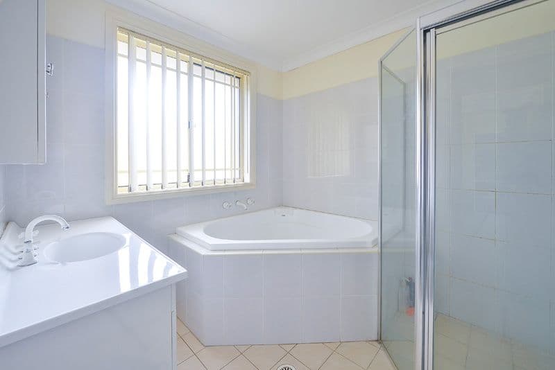 57 Belmont Road, GLENFIELD NSW 2167, Glenfield - Thumbnail 6