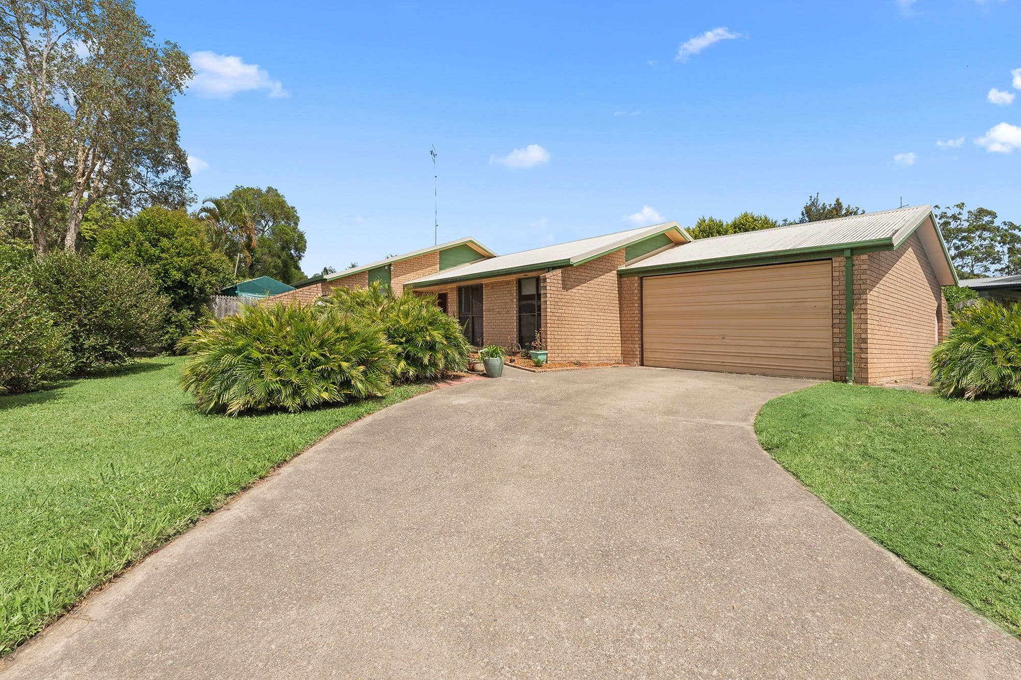 17 Griffith Avenue, Tewantin QLD 4565, Tewantin - Thumbnail 2