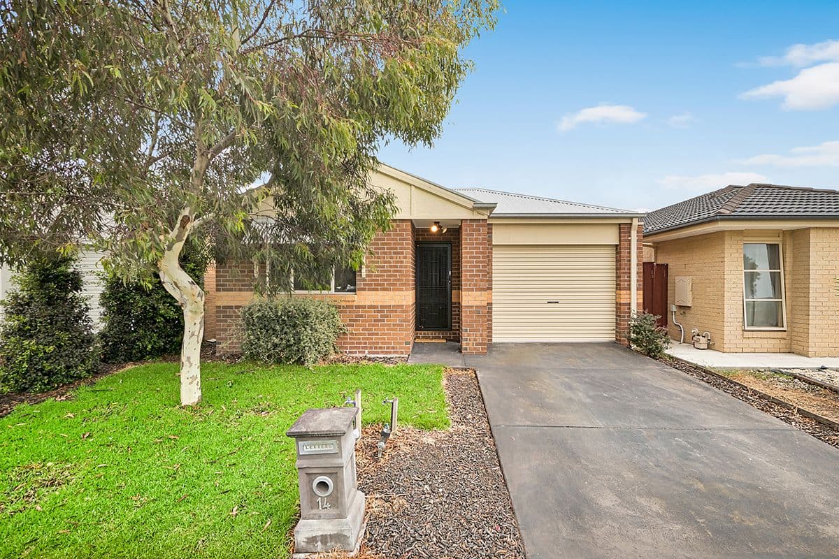 14 Lemon Grove, Cranbourne West VIC 3977, Cranbourne West - Image 1