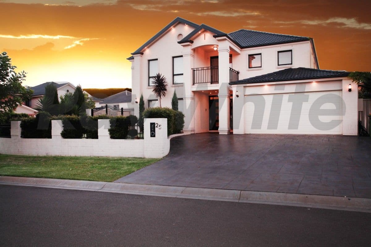 25 Lakewood Crescent, GLENMORE PARK NSW 2745, Glenmore Park - Image 1