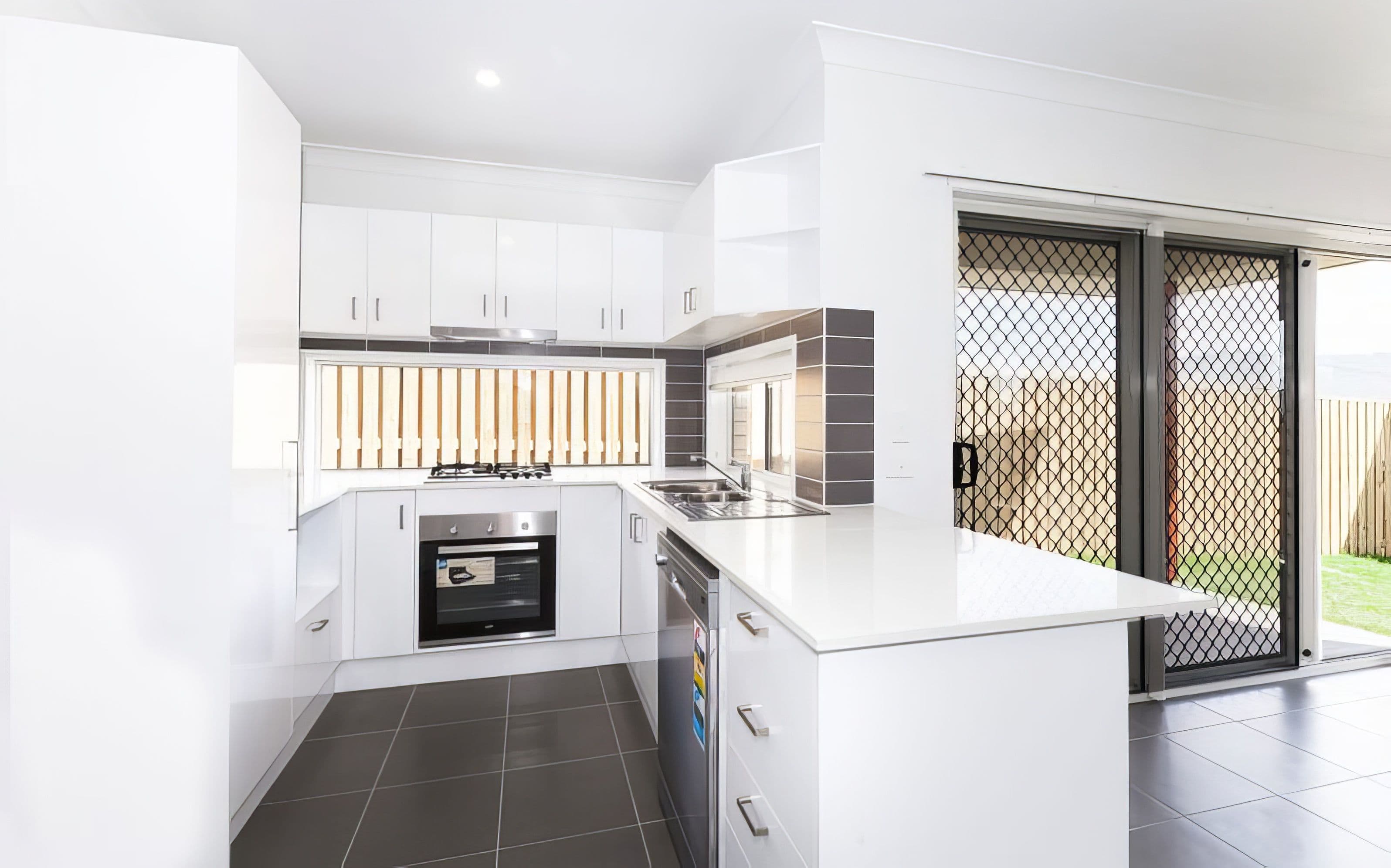 14 Oxford Street, Pimpama QLD 4209, Pimpama - Thumbnail 3