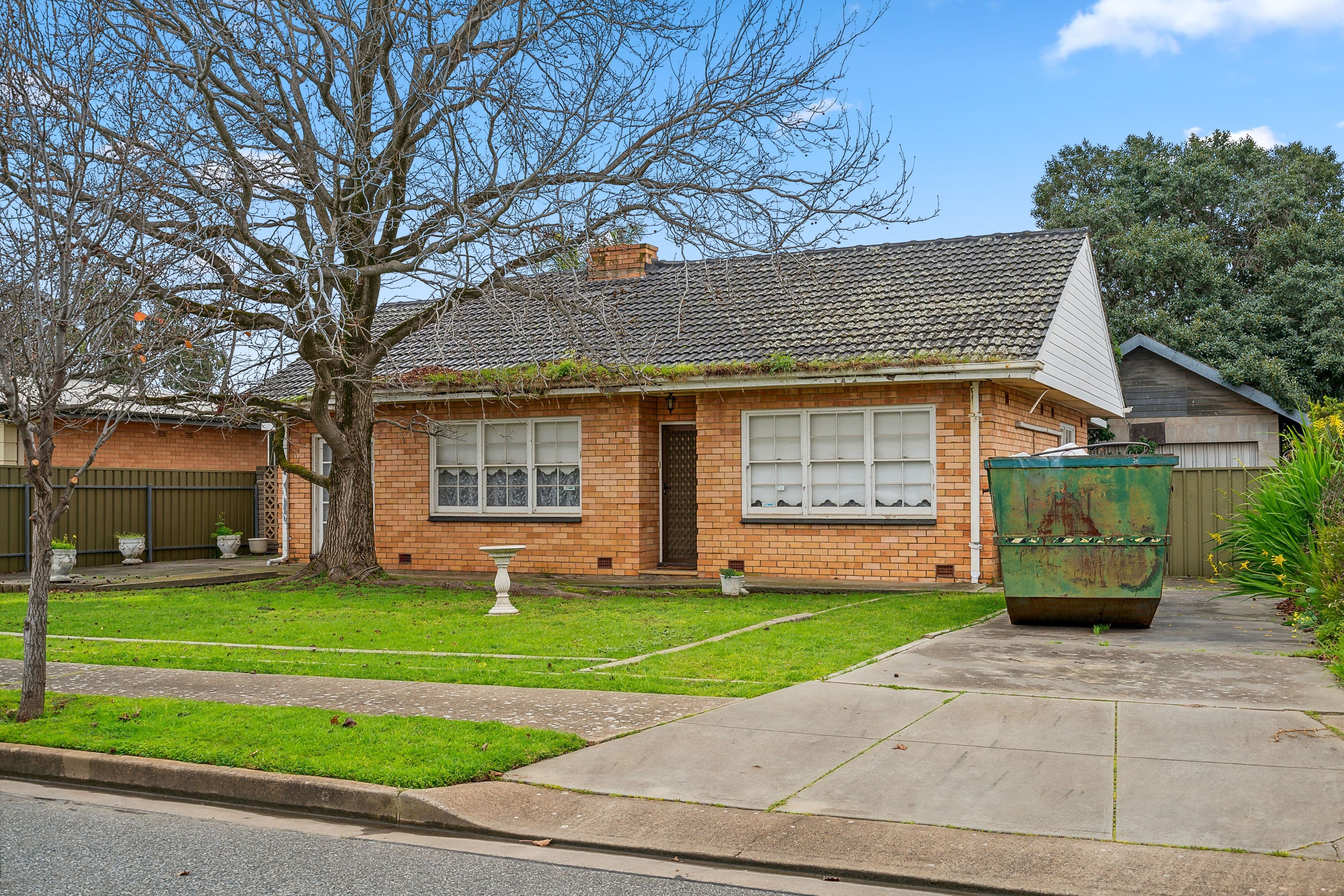 9 Parslow Road, Marion SA 5043, Marion - Image 1