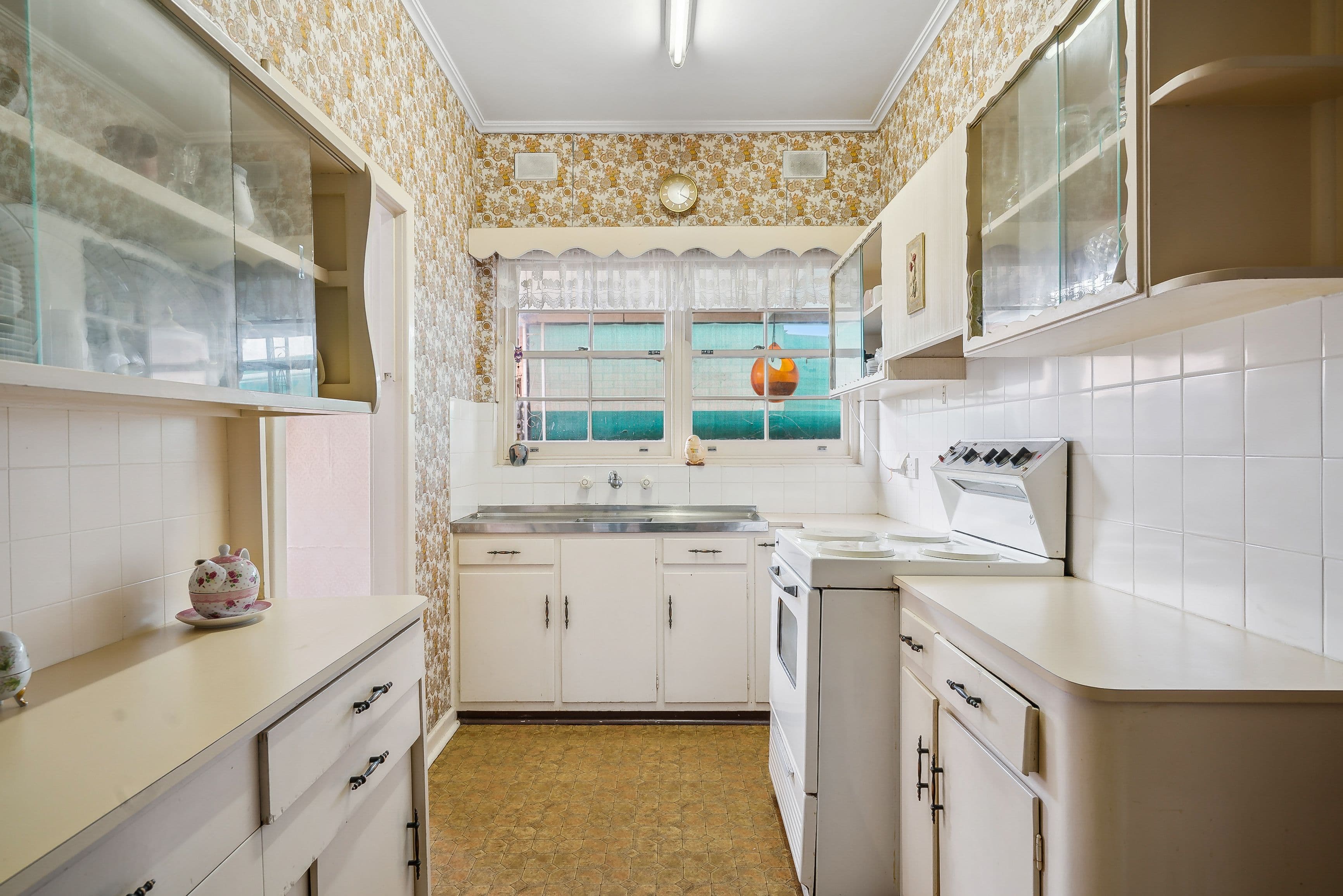 9 Parslow Road, Marion SA 5043, Marion - Thumbnail 4