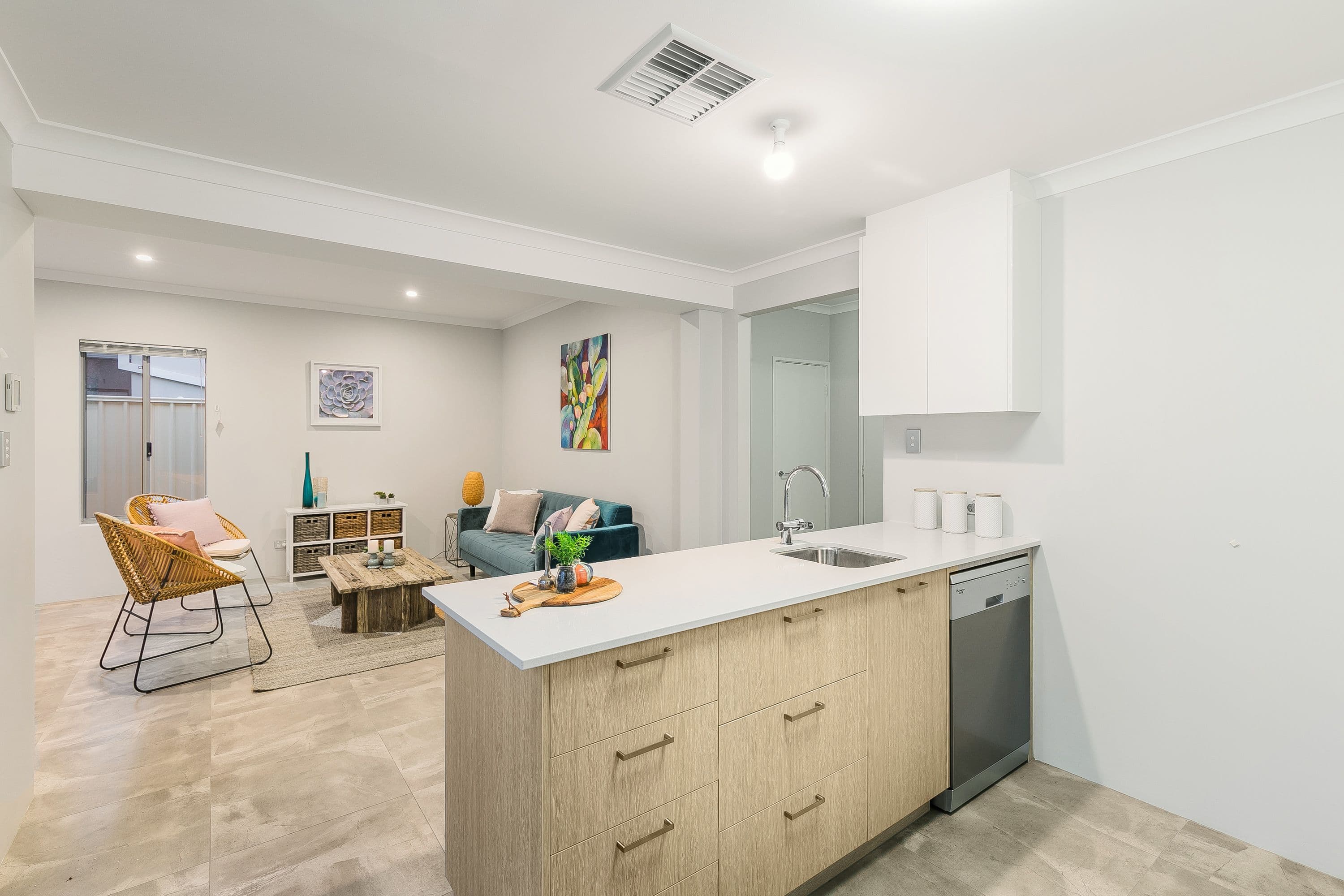 10 Roe Street, Rockingham WA 6168, Rockingham - Thumbnail 4