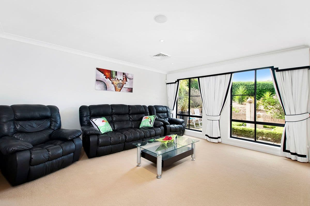 1 Throsby Close, BARDEN RIDGE NSW 2234, Barden Ridge - Thumbnail 4