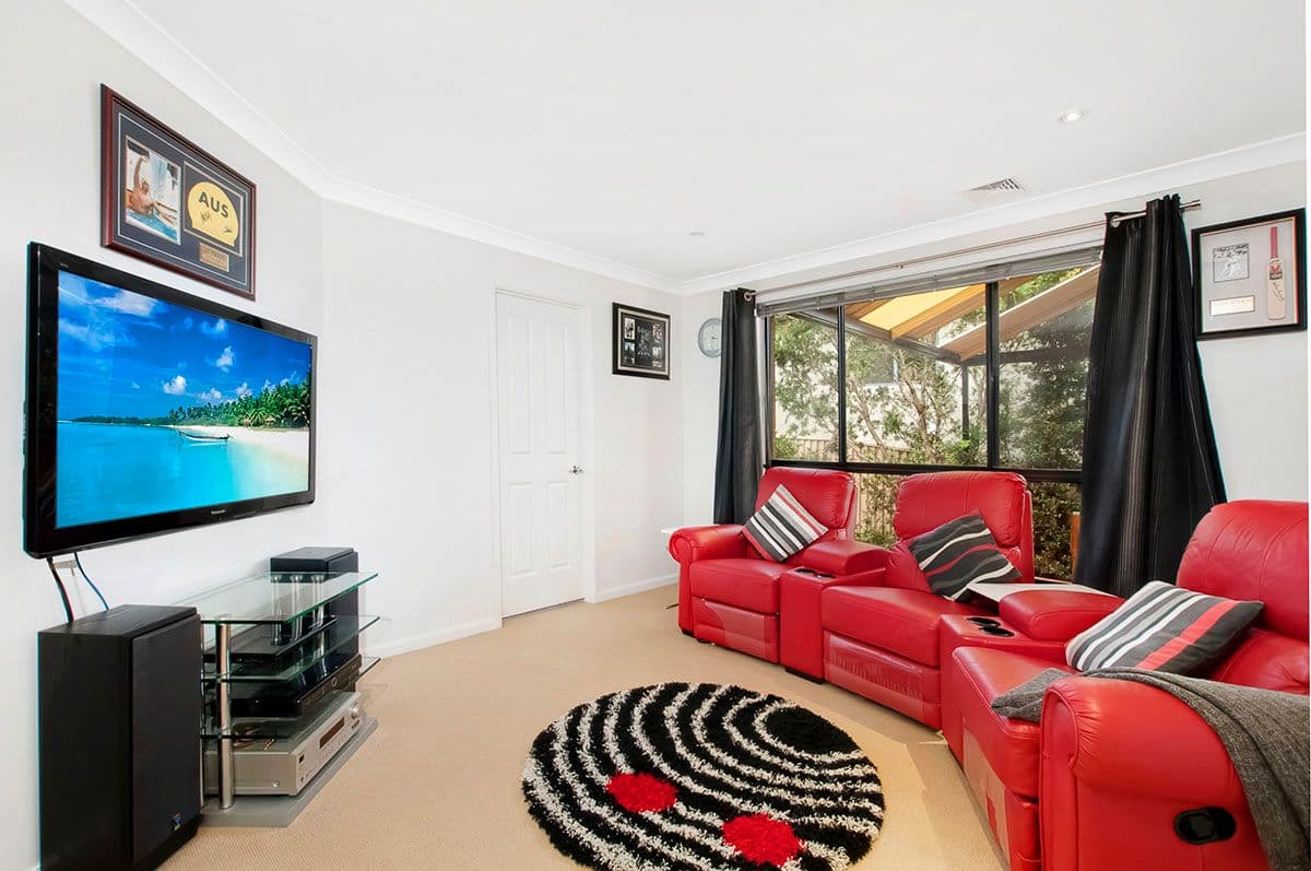 1 Throsby Close, BARDEN RIDGE NSW 2234, Barden Ridge - Thumbnail 5