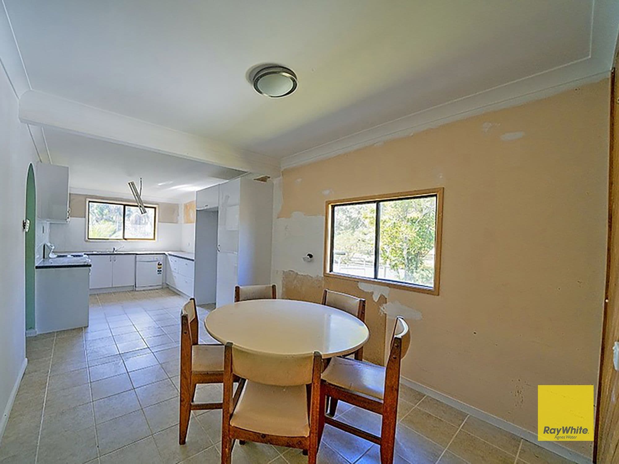 10 Menzies Street, Miriam Vale QLD 4677, Miriam Vale - Thumbnail 6