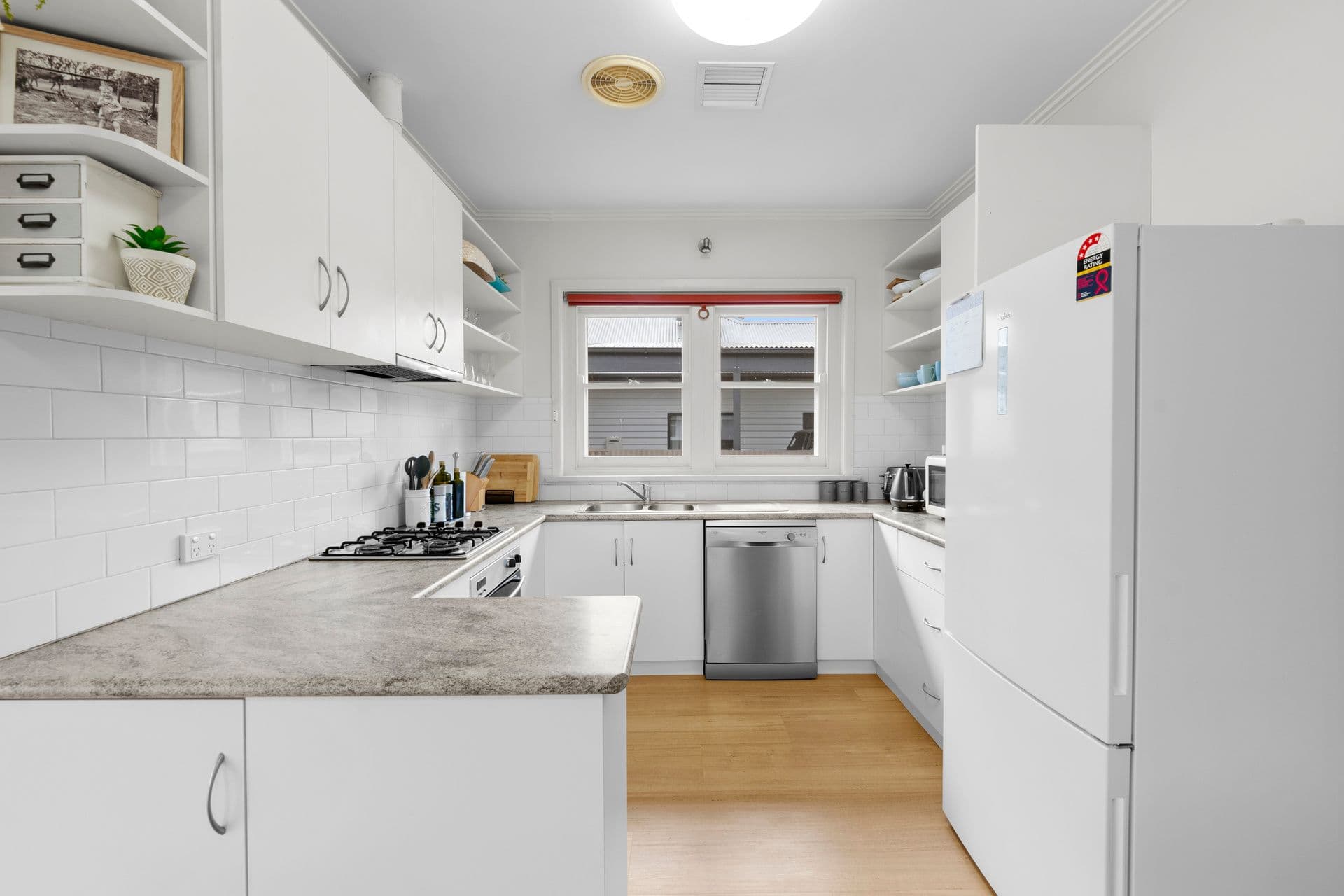 20 Dunn Street, Benalla VIC 3672, Benalla - Thumbnail 4