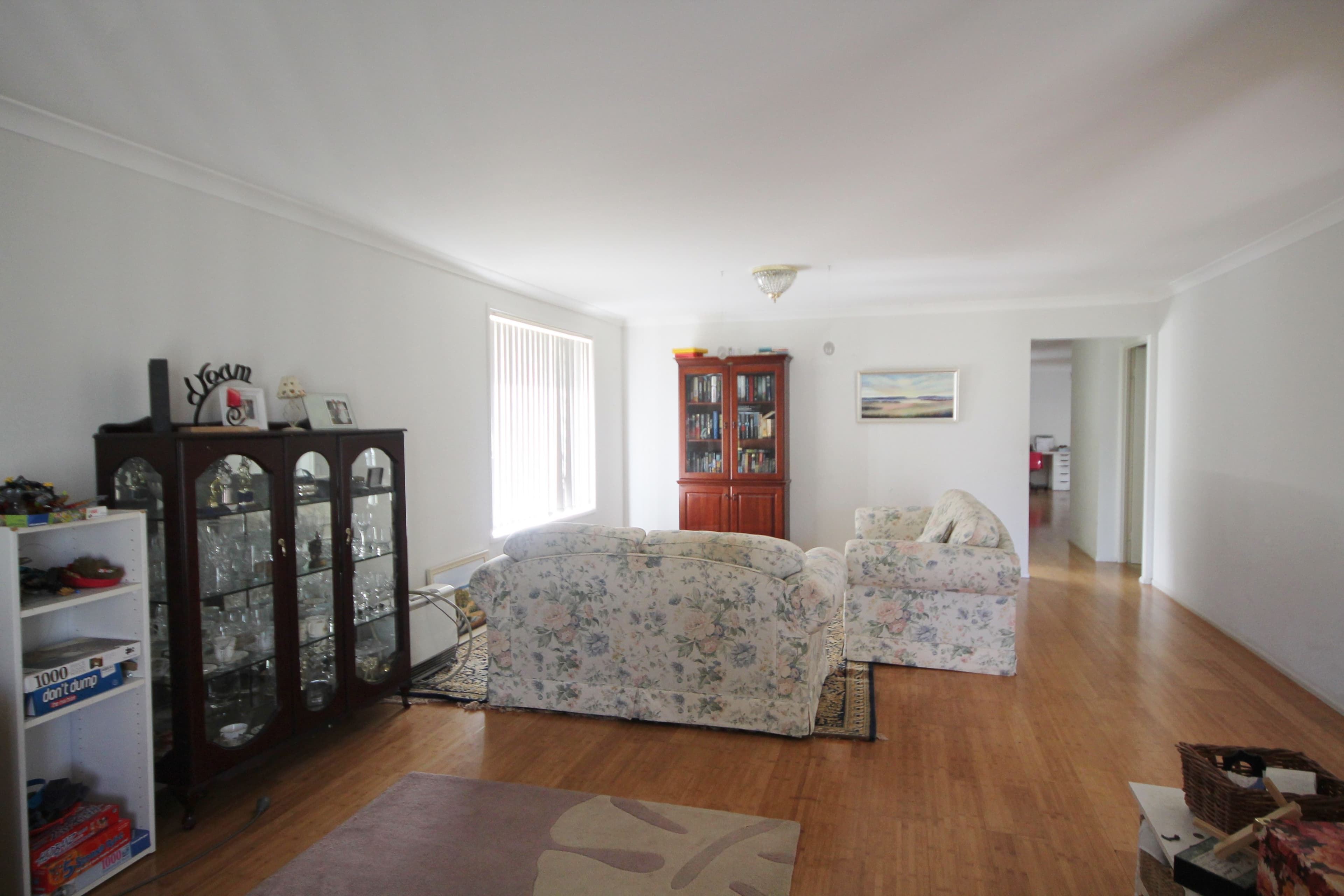 7 Settlers Place, Young - Thumbnail 3