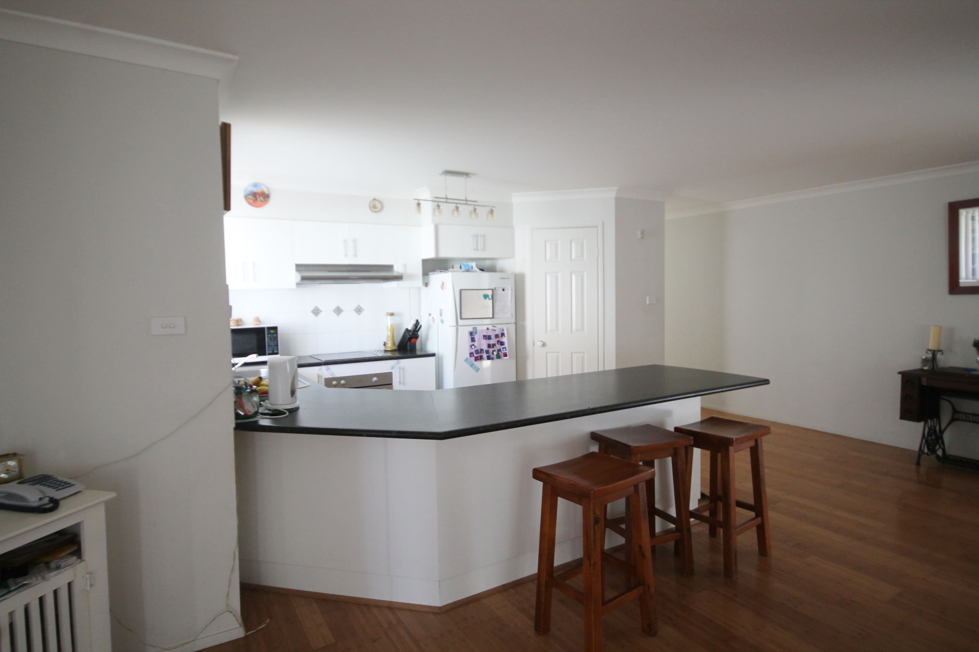7 Settlers Place, Young - Thumbnail 6