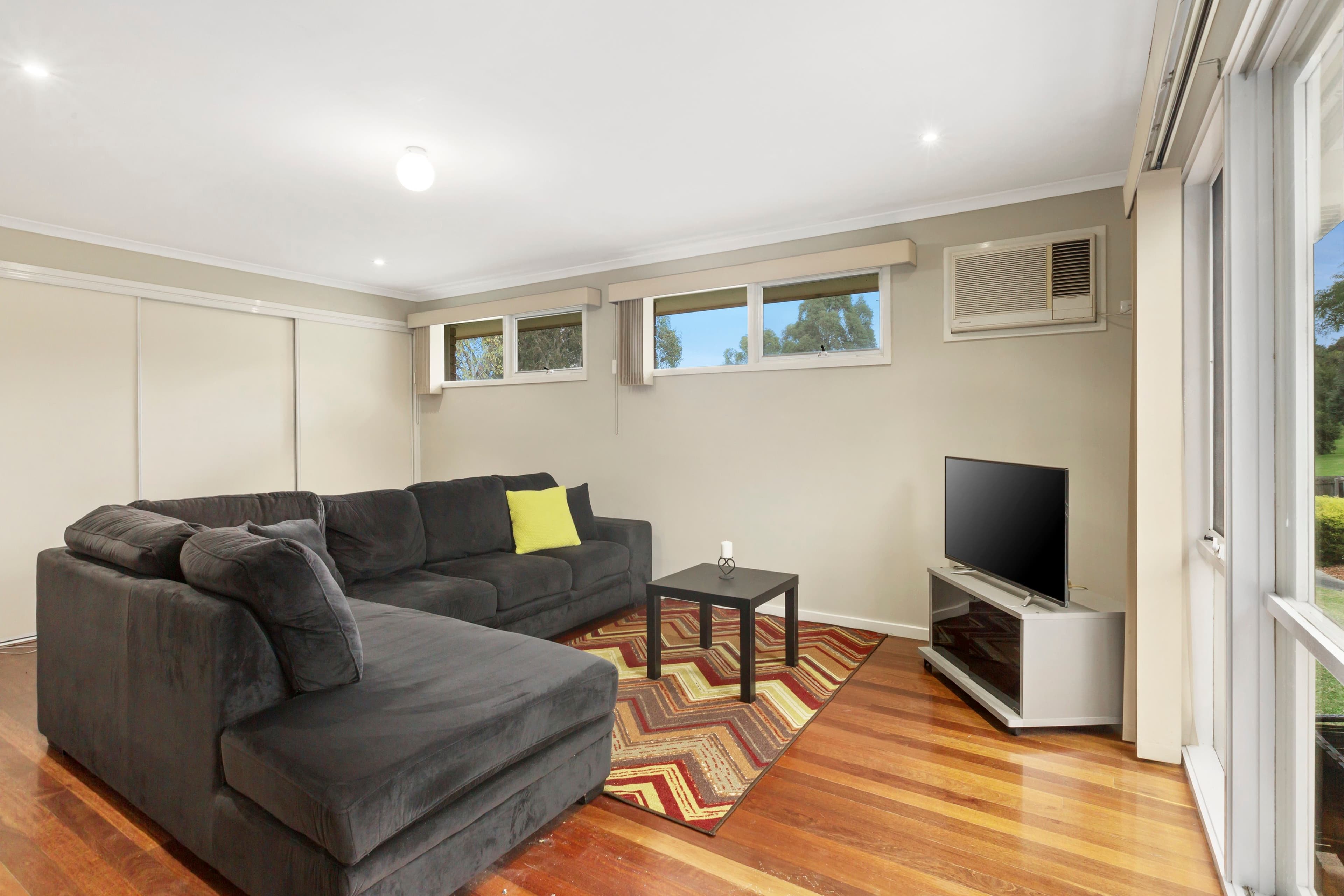 10 Coolaroo Court, Mooroolbark VIC 3138, Mooroolbark - Thumbnail 3