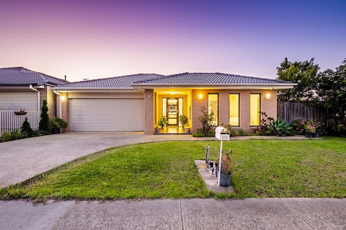 10 Eden Avenue, Skye VIC 3977, Skye - Image 1